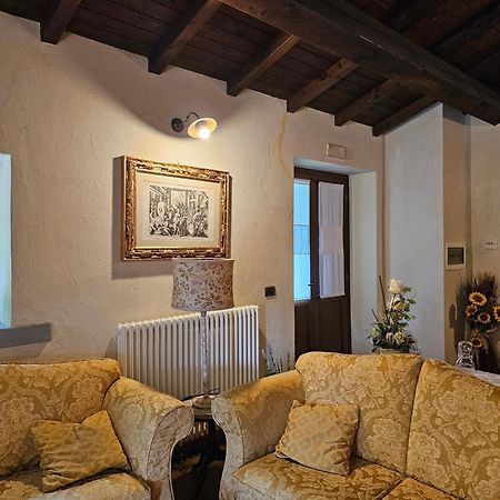Spino Fiorito Stay Casola in Lunigiana Bagian luar foto