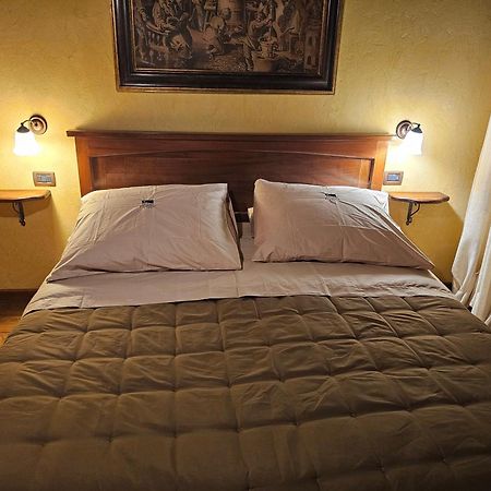 Spino Fiorito Stay Casola in Lunigiana Bagian luar foto