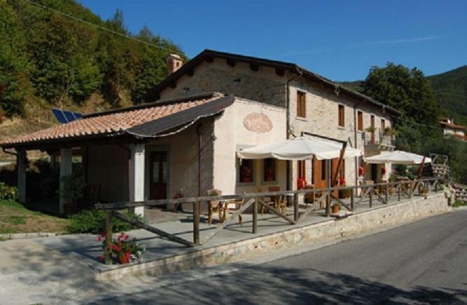 Spino Fiorito Stay Casola in Lunigiana Bagian luar foto
